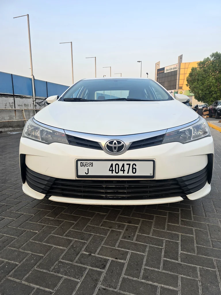 Toyota corolla SE model 2019 km 117000 GCC space engine 1.6 accident Free63612452021507113