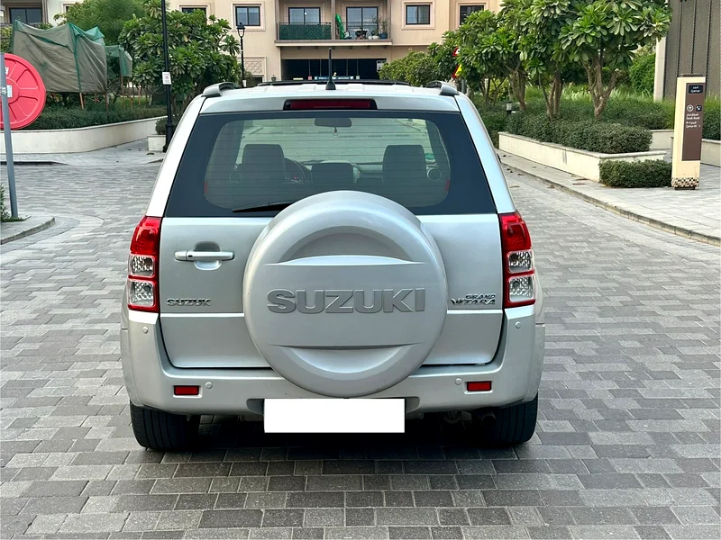 GULF SPECS 2015 SUZUKI GRAND VITARA GLX (TOP) 2.4LITRE 4-CYLINDER 4WD63612058435458112