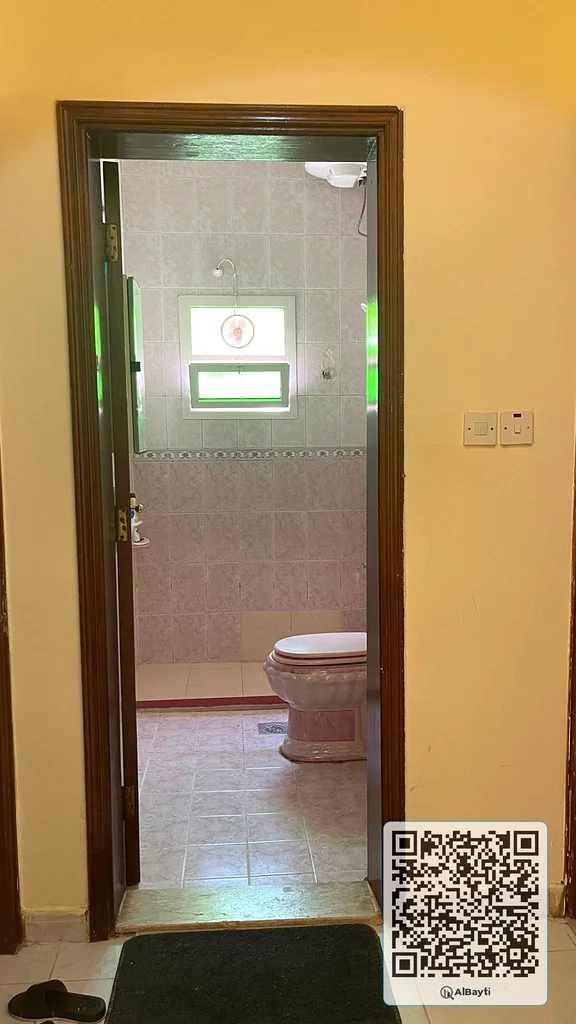 فيلا قديمة للبيع في المويحة 363870351825027113