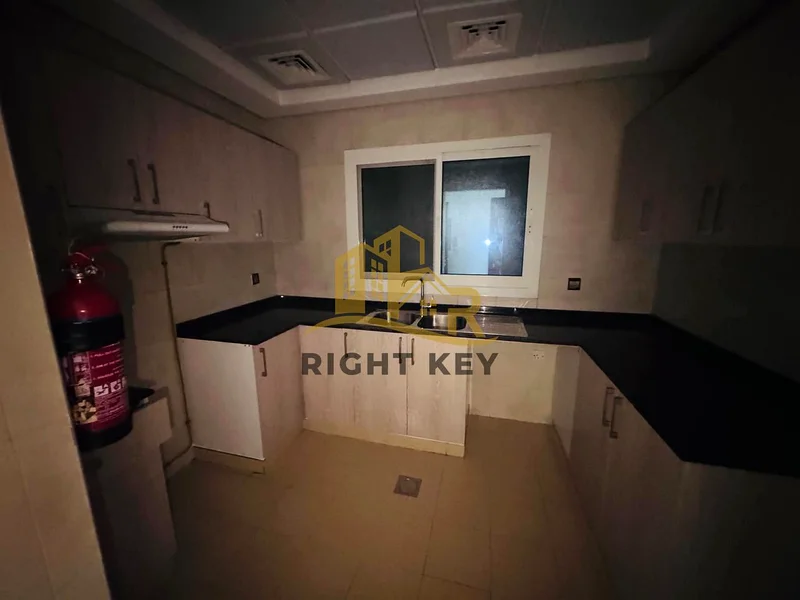 LOWER PRICE/ LUXURY 2BHK ONLY 92K / CLOSE KITCHEN63763877325313113