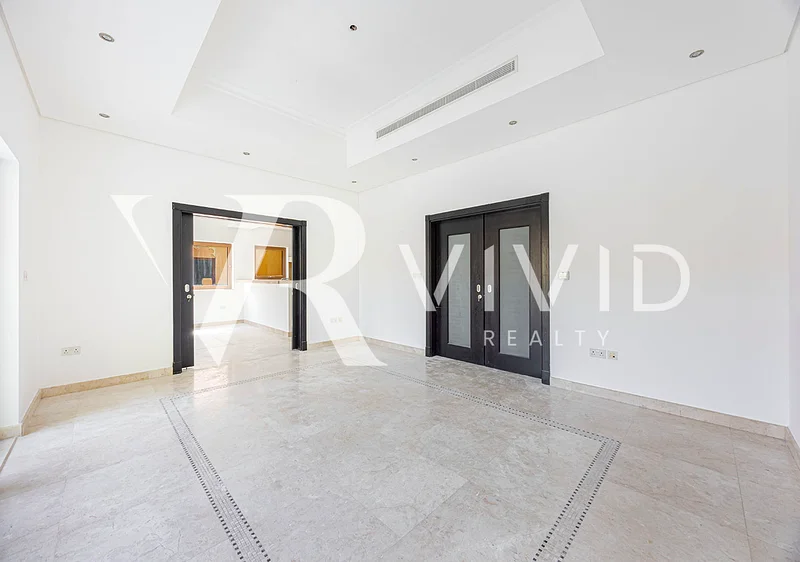 Spacious | Vacant | Near Pavillion | Dubai Style63762023305473111