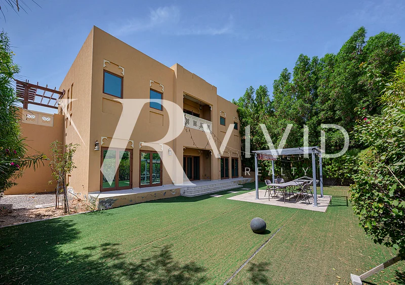 Spacious | Vacant | Near Pavillion | Dubai Style63762023305473110