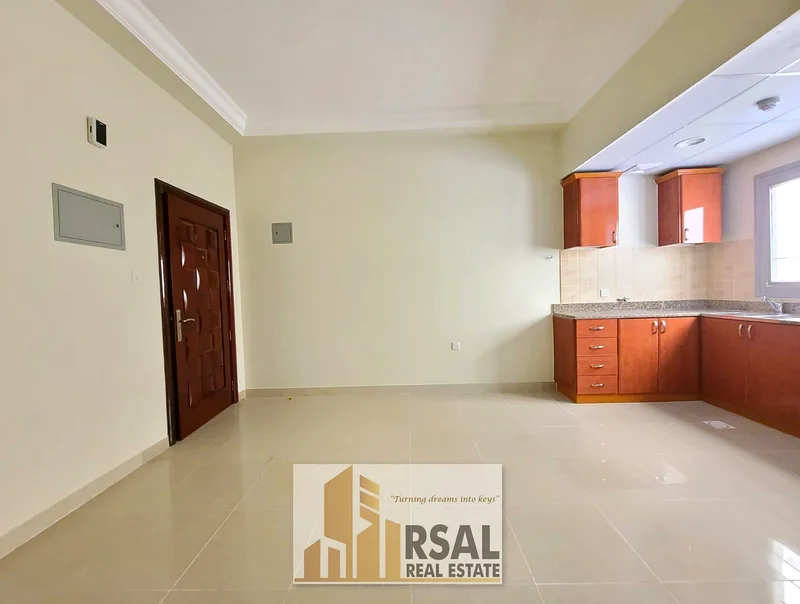 Lavish Studio/Close Kitchen/Family Building/Near Almidna Shopping Center63704059488129110