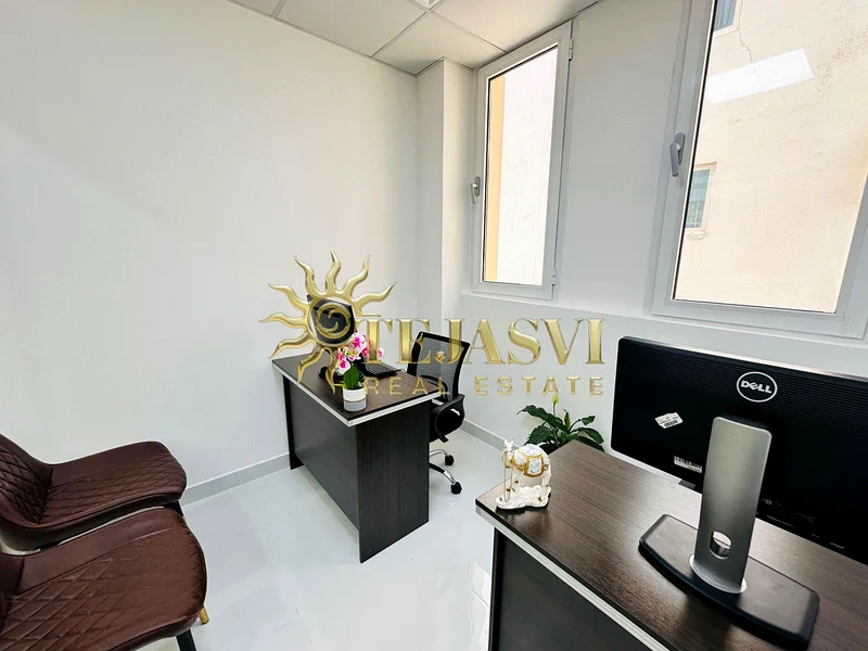 Amazing Office | Bank Account Assistance | Free Utilities63620023757058112