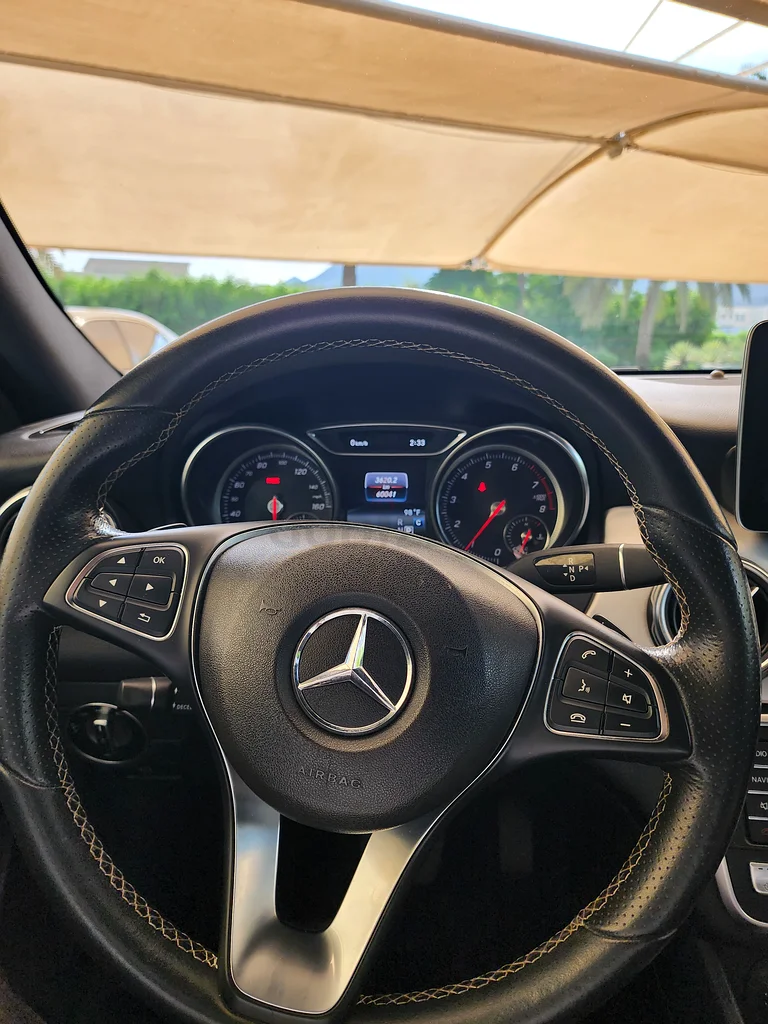 2018 Mercedes-Benz GLA 250 4MATIC Full Option Metallic Silver63613737571459113