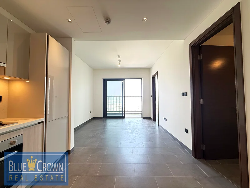 BURJ KHALIFA VIEW | WITH SPACIOUS  STUDY ROOM63759364528130113