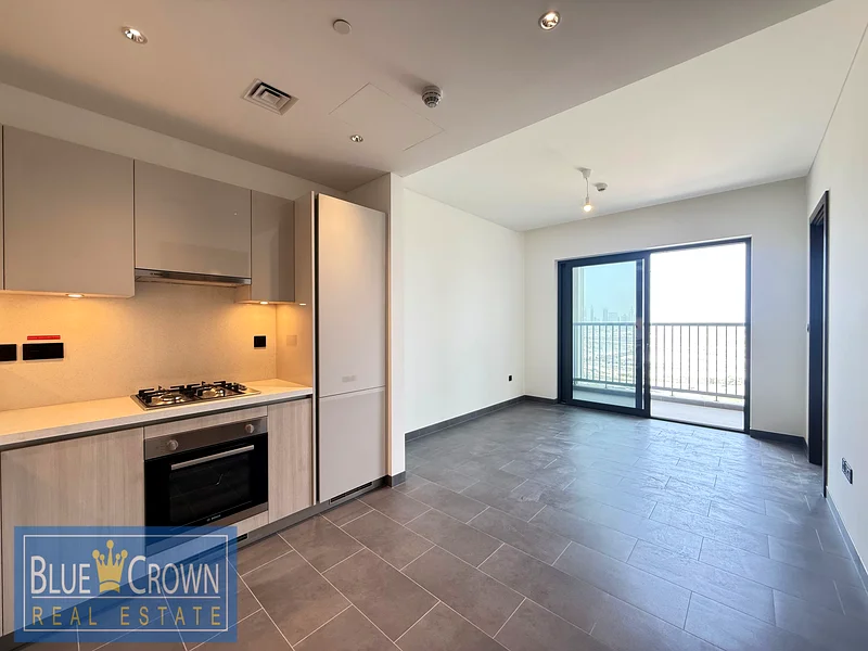 BURJ KHALIFA VIEW | WITH SPACIOUS  STUDY ROOM63759364528130111