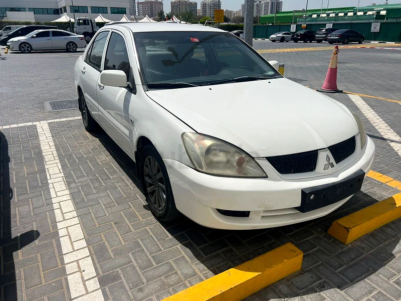 Mitsubishi lancer63612067820290111