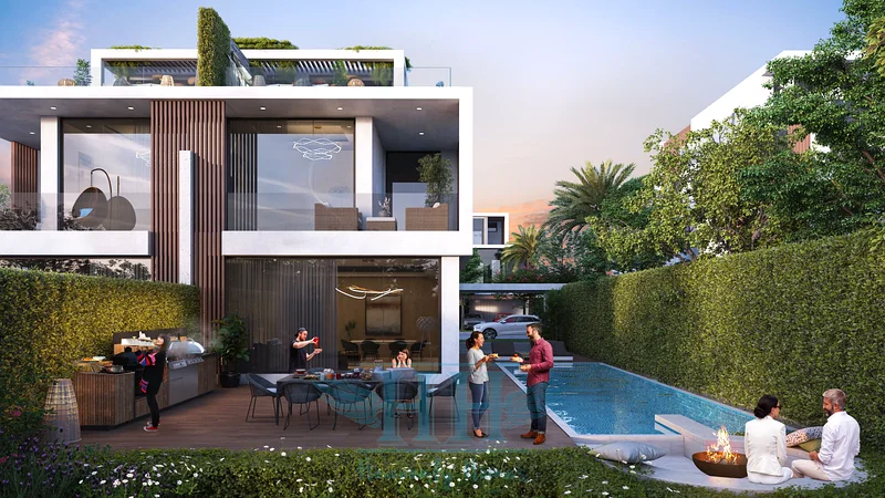 Direct On-Lake Access | Entertainment Room | Investment Potential64004198090370112