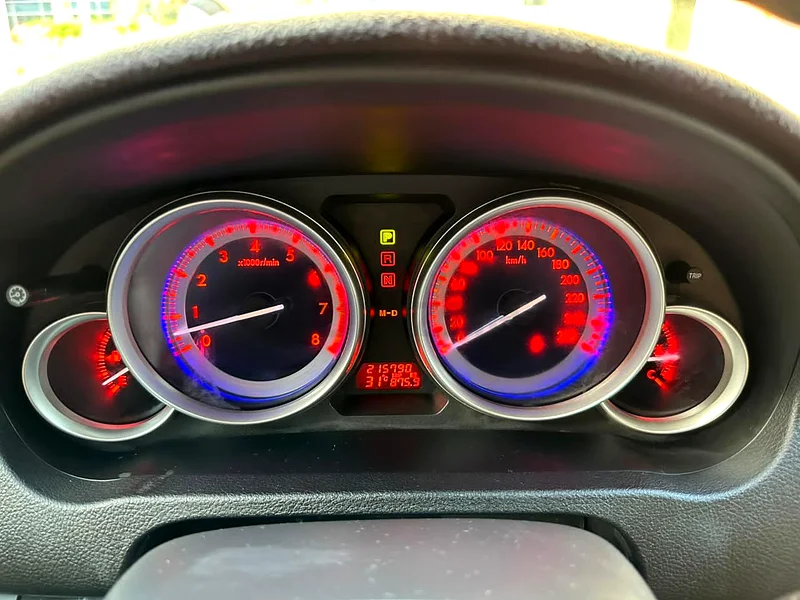 Mazda 6 Ultra full options63612059485313111