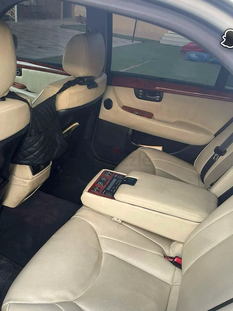 الشارقة63612073101827112