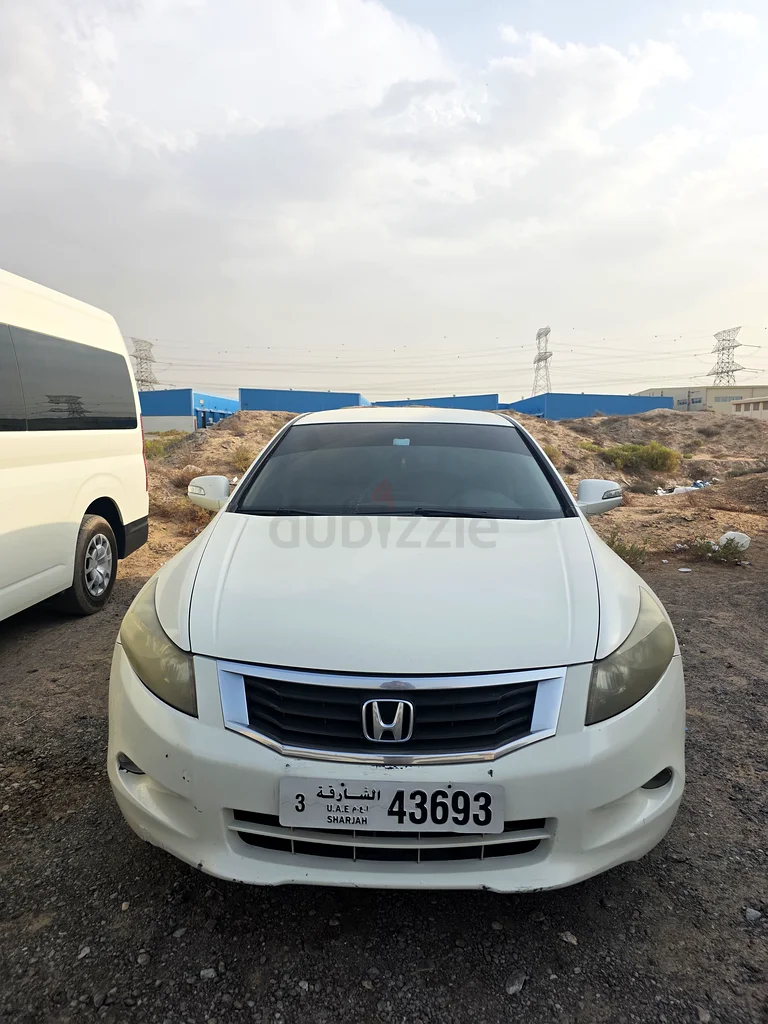 أكورد هوندا مستعملة في الشارقة63612064223489111