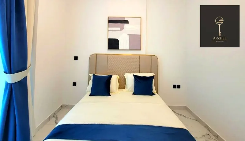 شقة جديدة بالكامل ومفروشة بالكامل مكونة من غرفتين نوم للإيجار مع مسبح خاص63807903972098112
