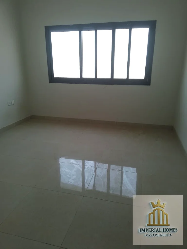 شقة بغرفتي نوم للإيجار السنوي – الجرف 2، عجمان | 3 حمامات – سعر خاص63714836845185114
