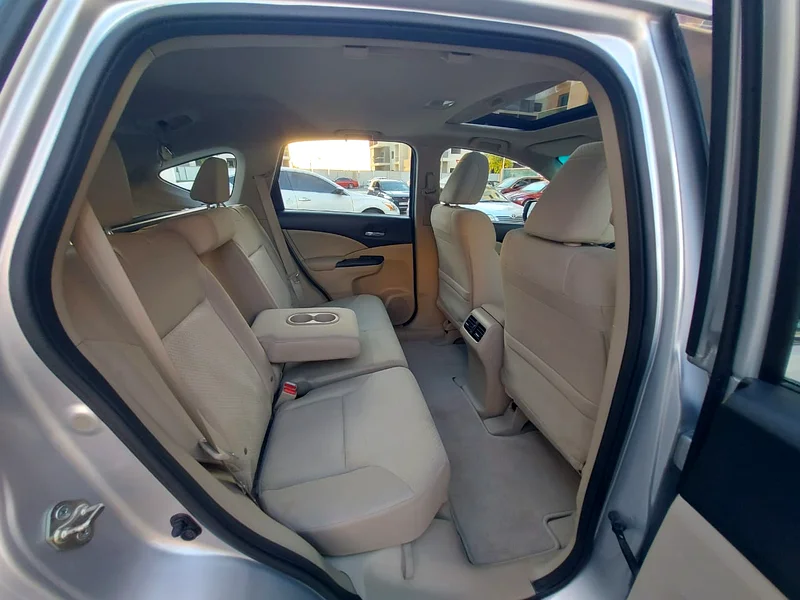 Honda CRV Full option model 2016 km 112000 GCC space fast owner63612063445633114