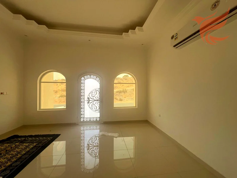 BRAND NEW 4BR | LOCAL ELECTRICITY | MAIDS | GUEST63814555868673113