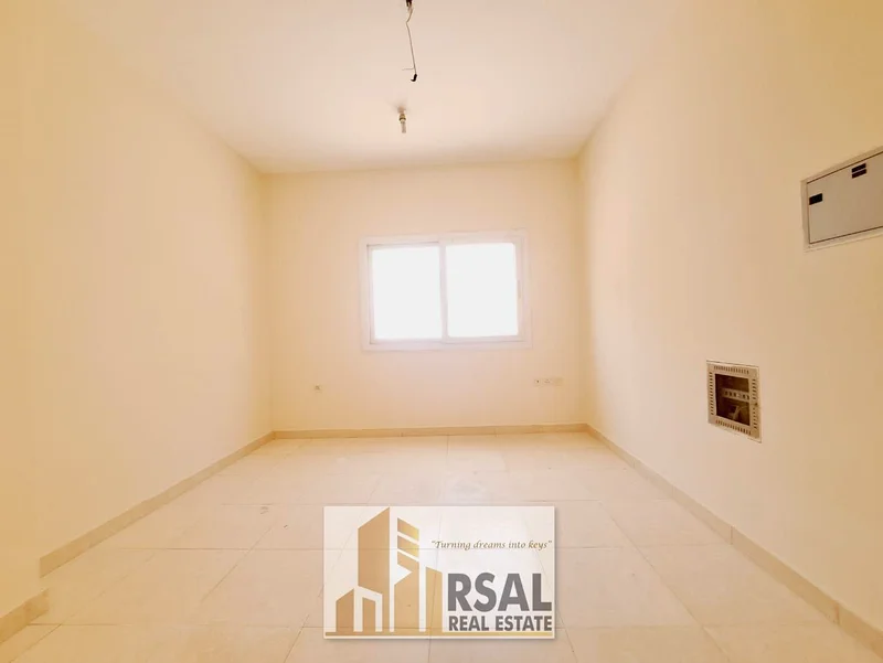 Lavish Studio/Close Kitchen/Family Building/Near Ambassador School63704059428611111