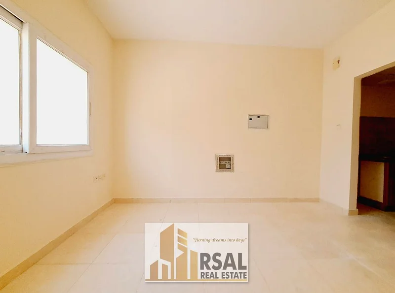 Lavish Studio/Close Kitchen/Family Building/Near Ambassador School63704059428611113