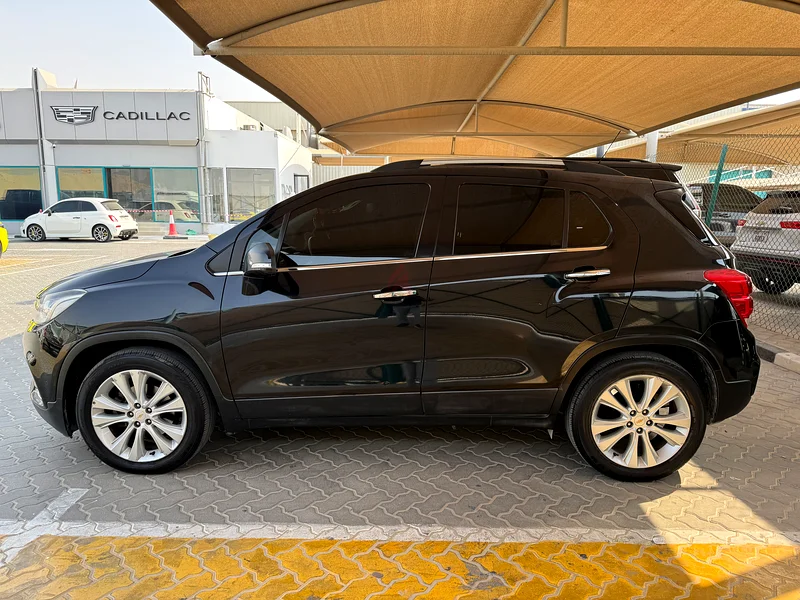 شيفروليه تراكس LTZ 1.8 لتر دفع أمامي - طراز 201863613464066819111