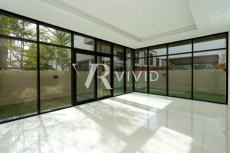 Corner Plot | Spacious | Great Location63738983822851112