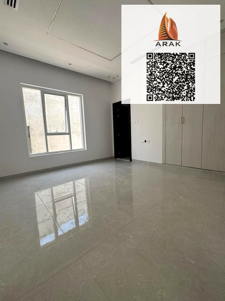 🏢 فرصة استثمارية ذهبية – مبنى للبيع في اليوارى 2، عجمان 🏢63865456934146113