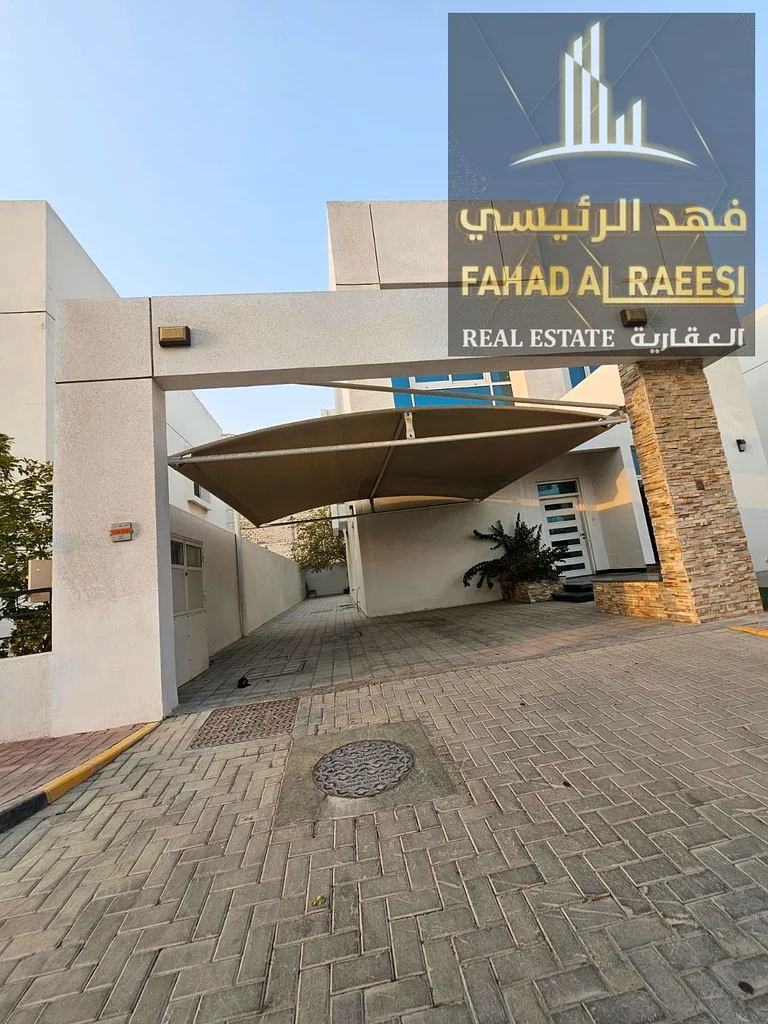 فيلا للإيجار السنوي في الجرف، 2-3 غرف نوم ماستر، مساحة 4200 قدم مربع63714836860161110