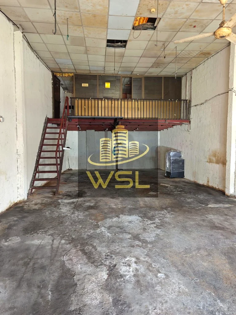 FOR RENT WAREHOUSE IN INDUSTRIAL 2 SIZE 1400 SQFT IN SPARE PART ROAD63622816456066112