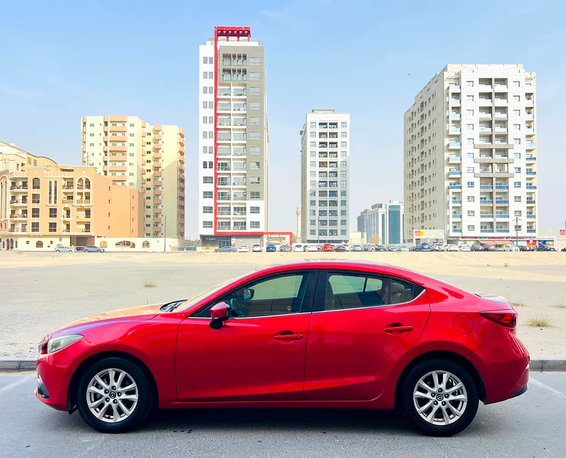 A BEAUTIFUL CLEAN MAZDA 3 EXCELLENT CONDITION 2016 MODEL NICE AND CLEAN CAR63612056057475111