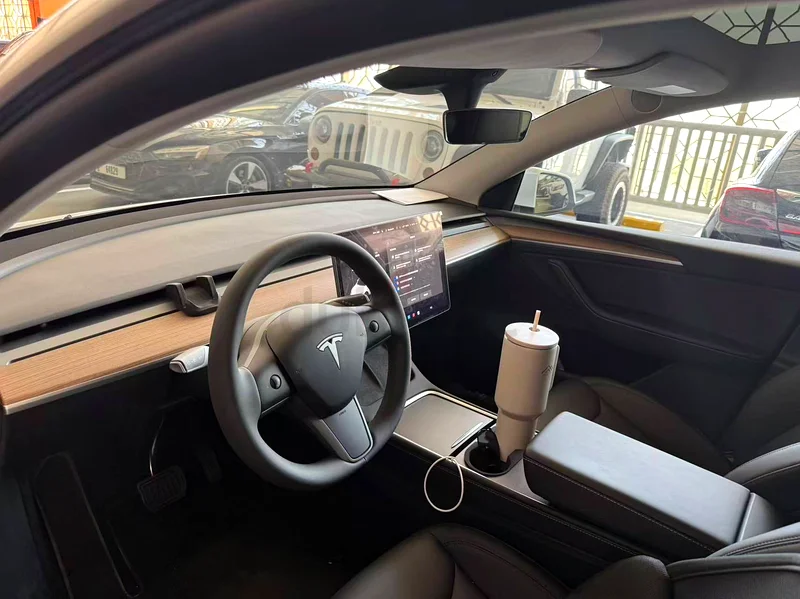 Used Tesla Model Y 2025 Long Range63612059259395111