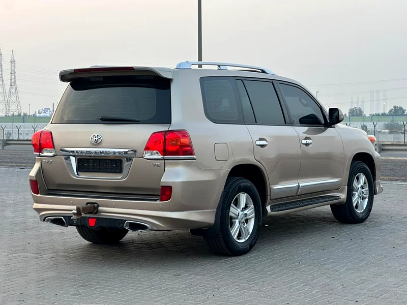 Toyota Land Cruiser GXR 2015 Gcc Full Option First Owner No Accidents agency Checks Super Clean Car63613131557763114