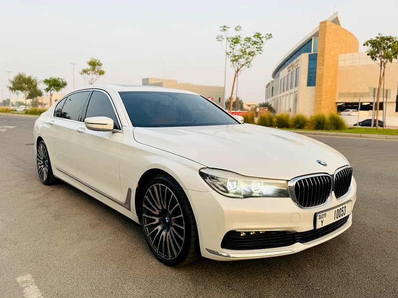 BMW 740Li / GCC / V6 / 3.0L / ORIGINAL PAINT / 2 KEYS63612445623297114