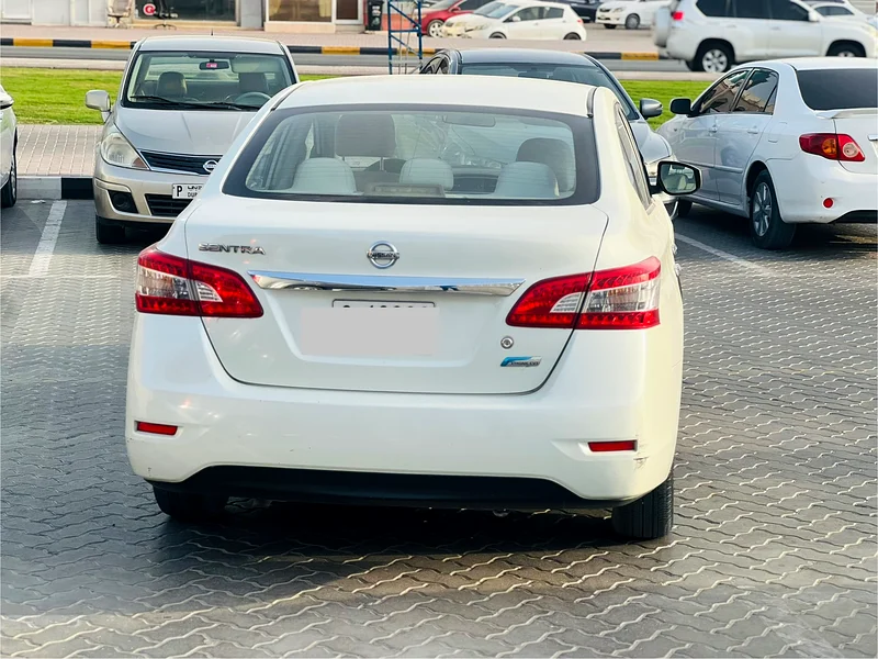 Nissan Sentra 2015 model very good condition63612797687554111