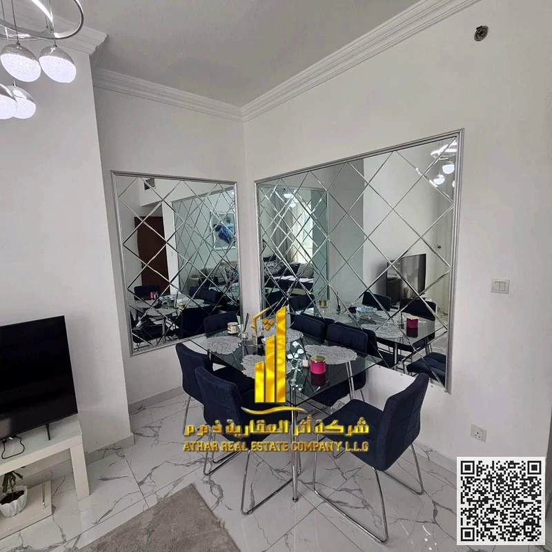 شقة فاخرة، غرفة نوم واحدة وصالة، بإطلالة مفتوحة، مؤثثة بالكامل جديدة، تشمل جميع الفواتير، جاهزة للسكن، موقع متميز63852804444675113