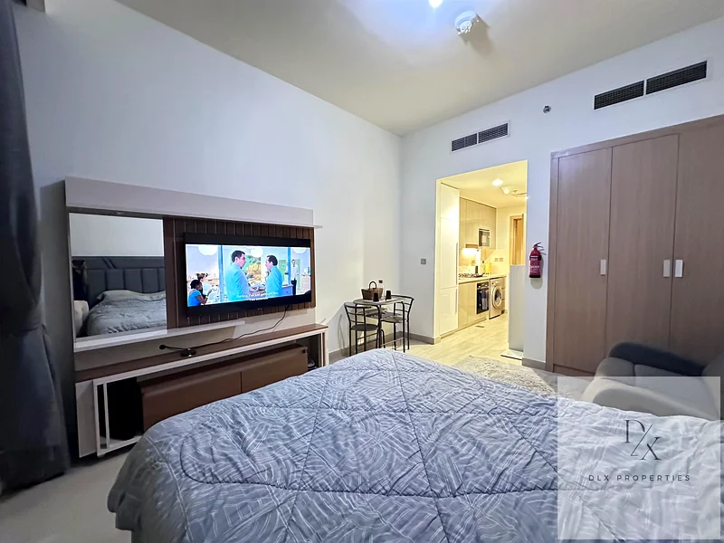 READY TO MOVE  | SPACIOUS  | RENOVATED63802112774657111