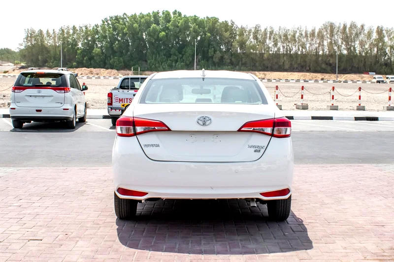 Toyota yaris 201963612448898177111