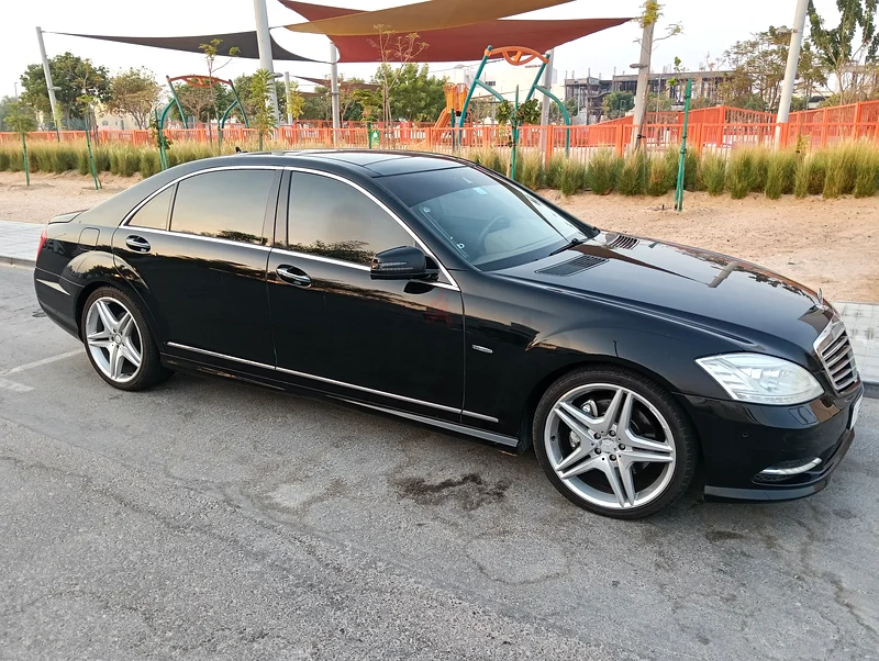 Good condition, 35000 Dirhams.63613985872001113
