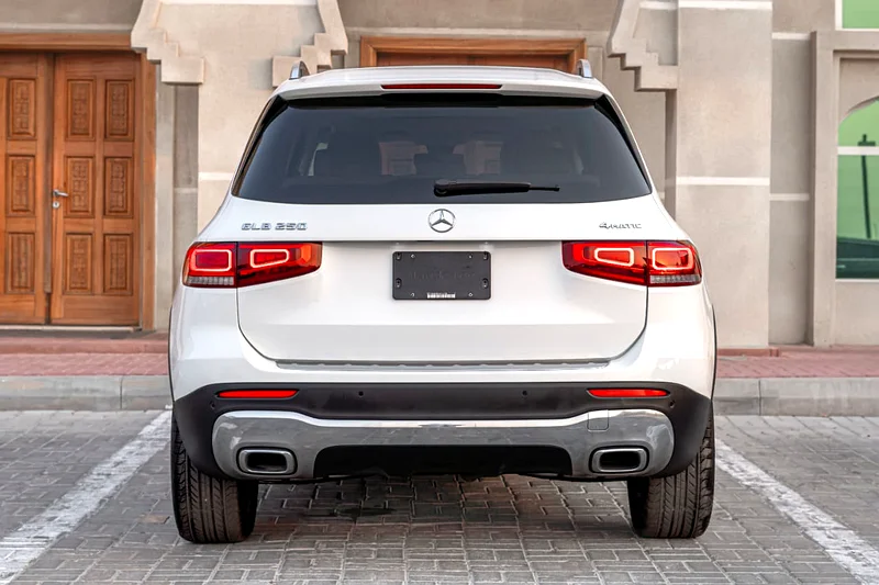 MERCEDES BENZ GLB 240 4MATIC 202263613737364225112