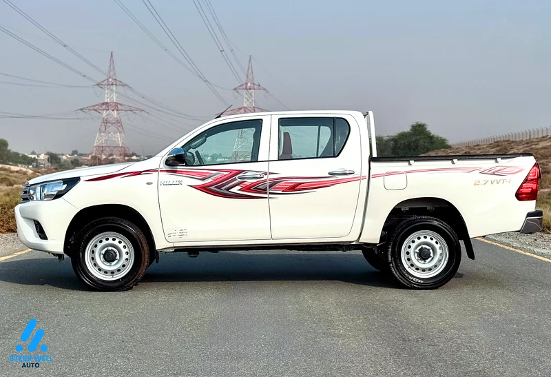 Toyota Hilux GL 2.7L 4WD | 2023 | Automatic | Double Cabin | White63612449389954113