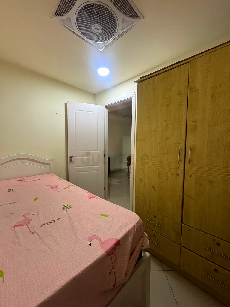 Executive partition for rent for females only63797699220737111