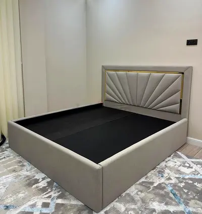 Stylish Modern Bed with Elegant Headboard