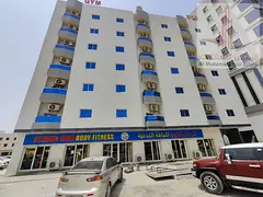 Building for sale in Rawda area, very excellent location, residential and commercial permit
