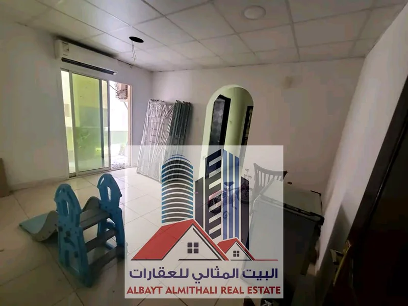 شقة مفروشة بالكامل للإيجار في الروضة 3 مقابل جسر الشيخ عمار – موقع متميز63722265102977111