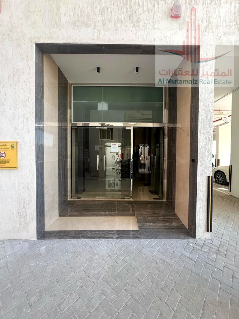 شقة مكونة من غرفتين نوم في منطقة الجرف الصناعية 3، موقع ممتاز، مبنى جديد، المستأجر الثاني63810338124291112