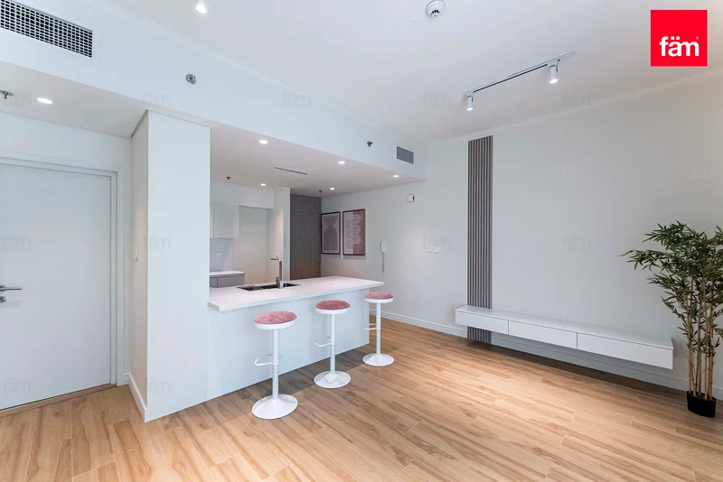 Fully renovated and Upgraded | Spacious Layout63728635681154111