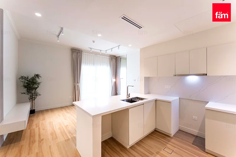 Fully renovated and Upgraded | Spacious Layout63728635681154113