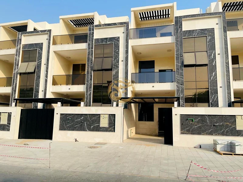 🏡 فيلا فاخرة تاون هاوس للبيع - منطقة الطّلّة، عجمان | سوبر ديلوكس63865336836355111