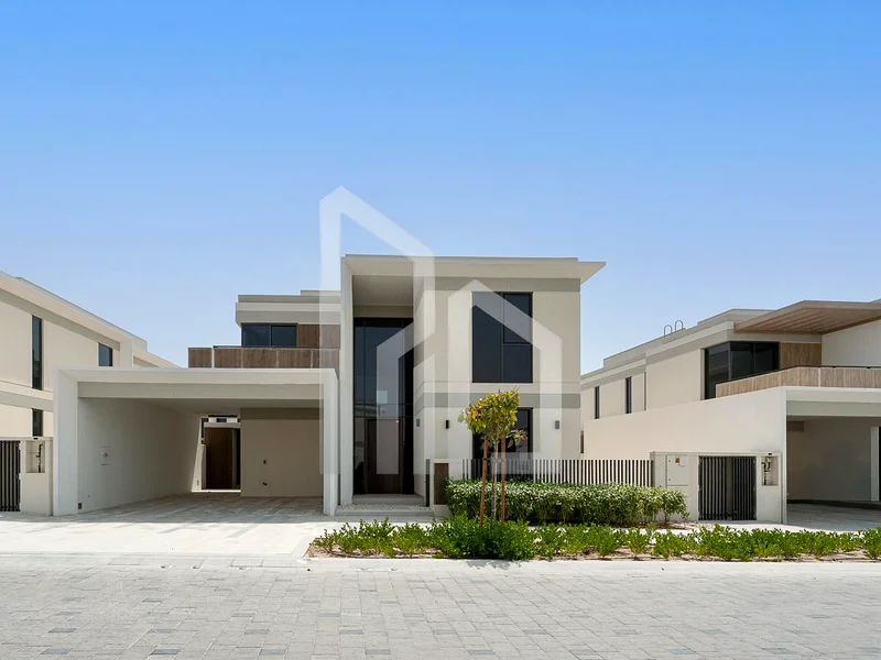 Single Row | Close to Amenities | Big Layout63736339652354110