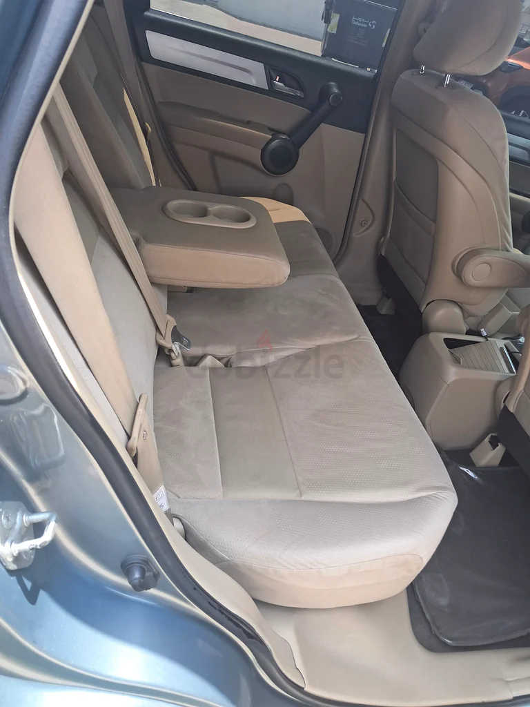 Clean and neat63612063592961114