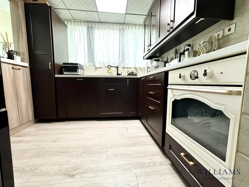PRIME LOCATION | SPACIOUS | MODERN63773446499586112