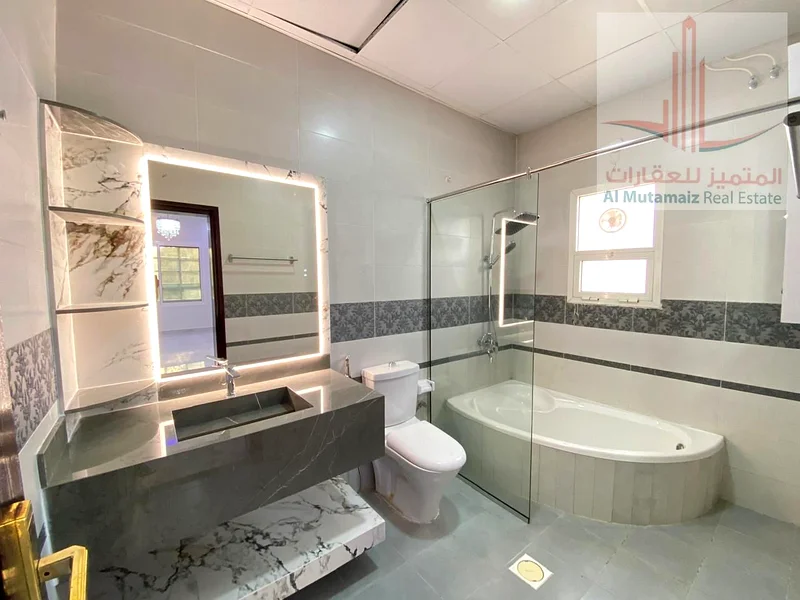 Experience elevated living in  this beautifully designed 5-bedroom+ Hall + majlis ..villa located in the sought-after neighborhood of mowaihat 363870241166595112